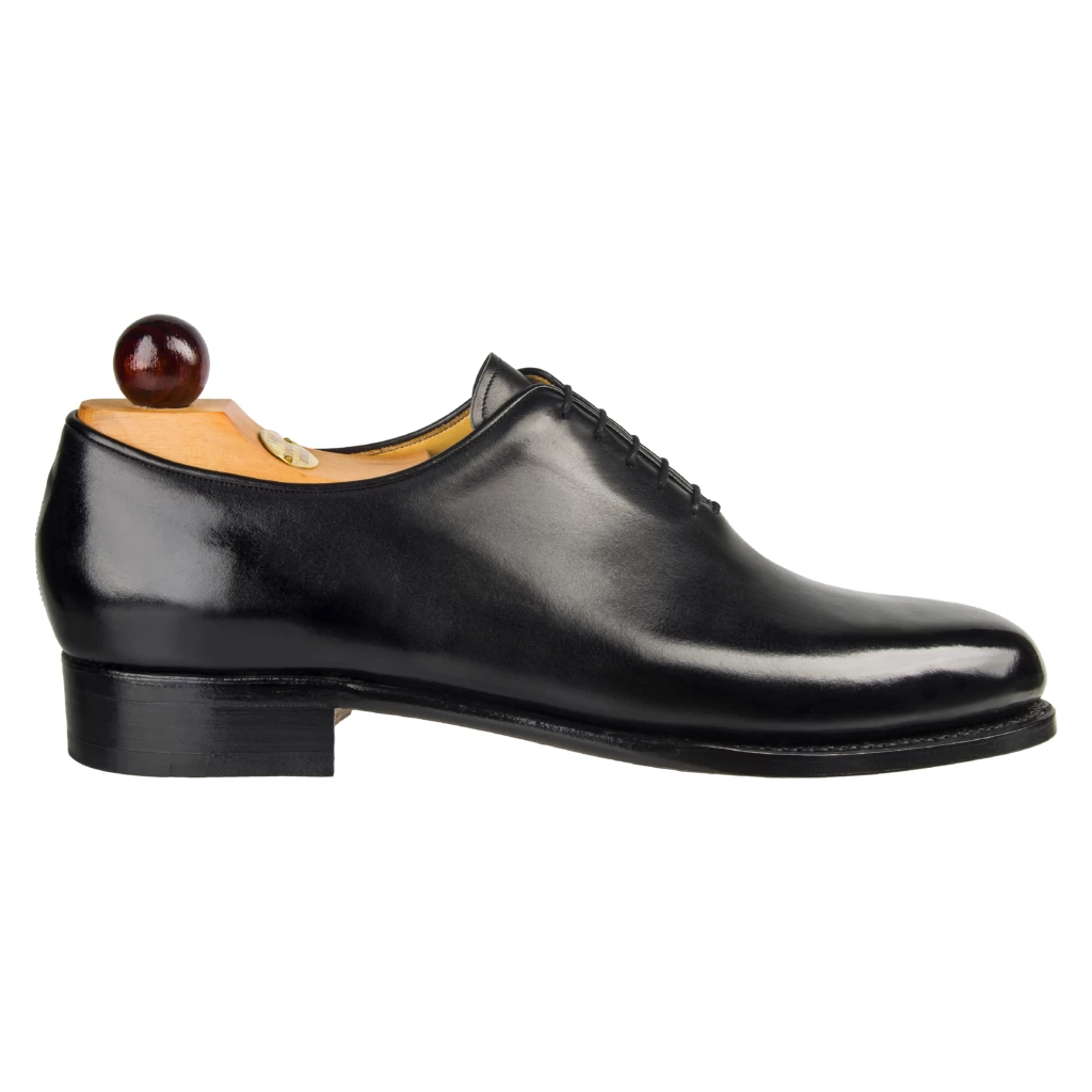 black wholecut dress shoes The Martin Wholecut
