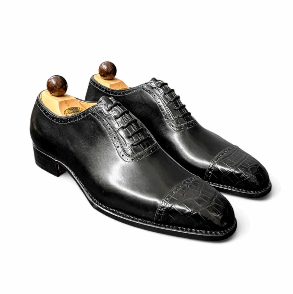 Italian Oxford * U<br><span data-src=