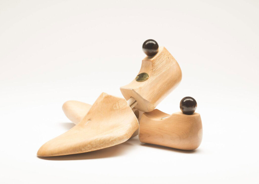 Vass Shoes - Shoe trees