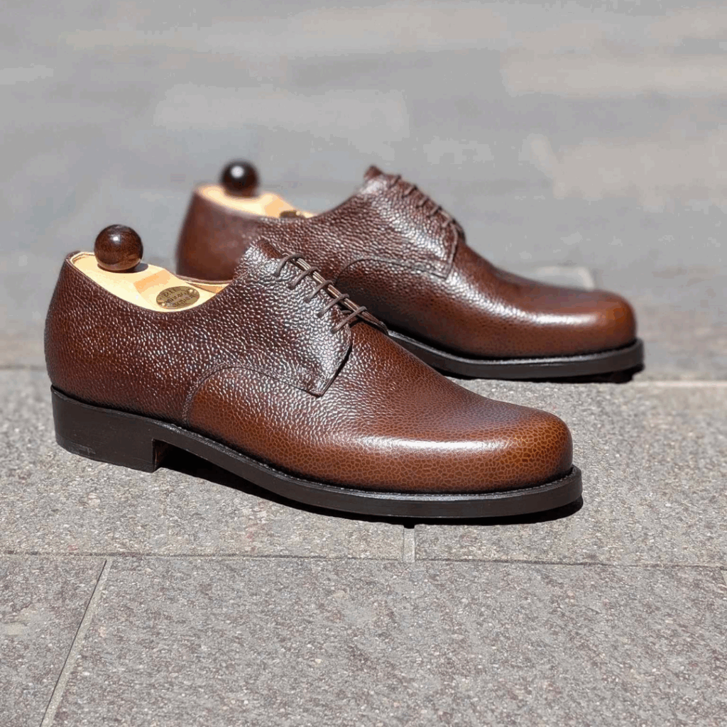 Side view of men’s antique scotchgrain derby London shoe on BP last with a double sole – handmade by Vass Shoes.