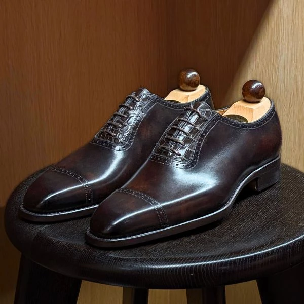 Italian Oxford * U<br><span data-src-img=