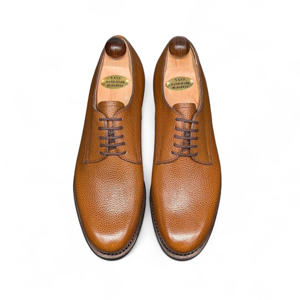 London 5-eyelet * BP<br><span data-src=