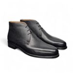 Vass-Shoes-Chukka-boots-three-eyelet-model-P2-last-black-scotchgrain-dainite-rubber-sole-side-view