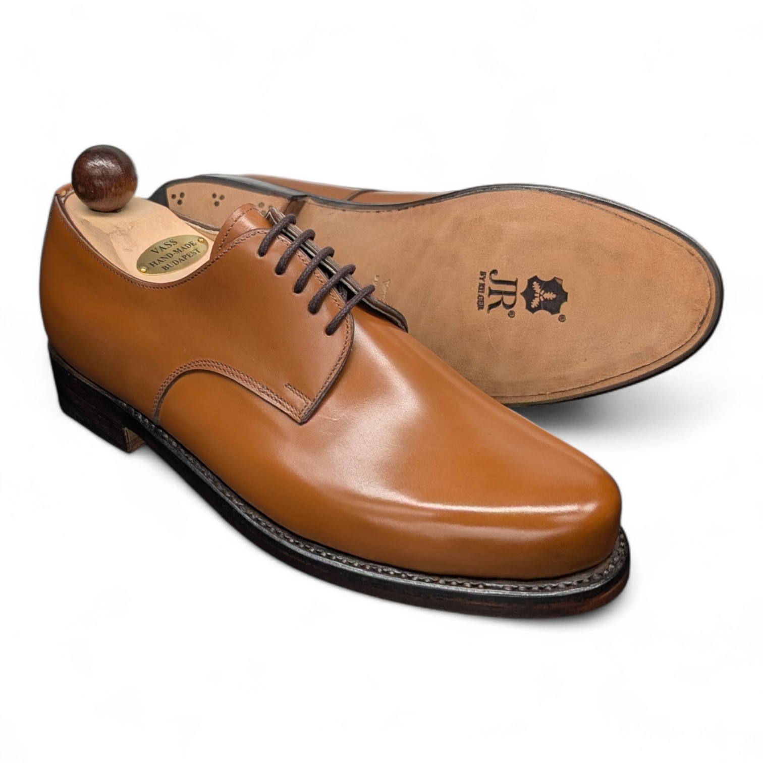 vass-london-5-eyelet-s173-2.jpg