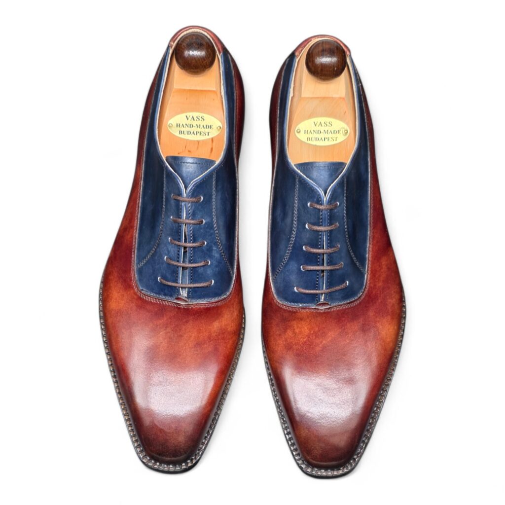 French Oxford * U<br><span data-src=