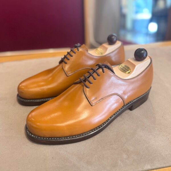 London 5-eyelet * BP<br><span data-src=